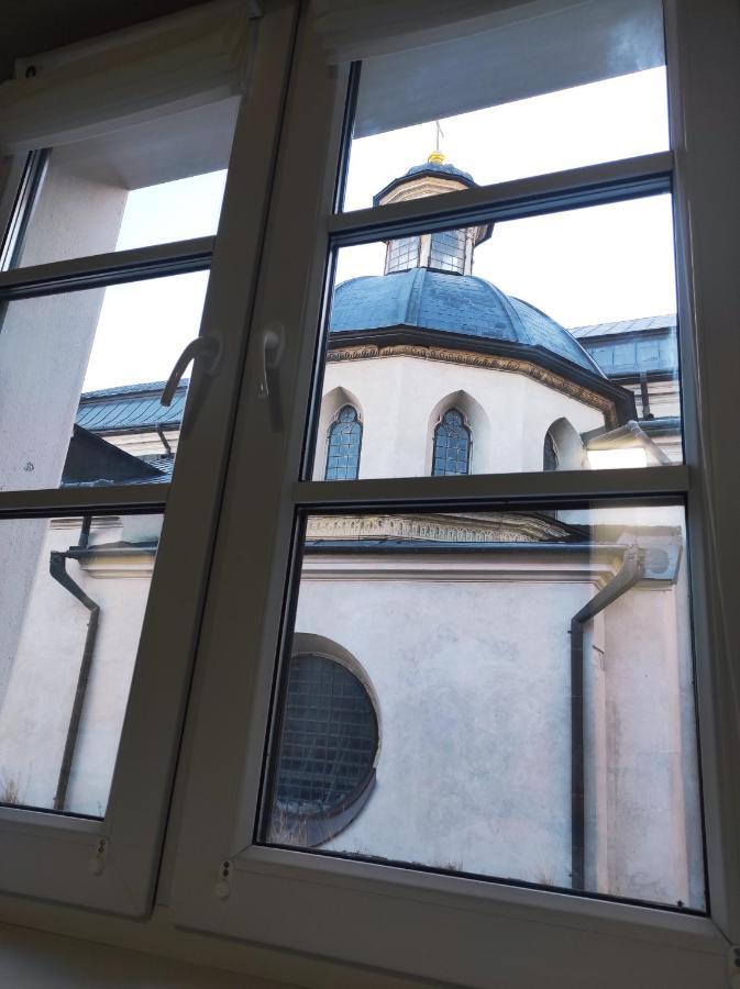 Апартаменти Біля Домініканського Костелу Camenița Exterior foto